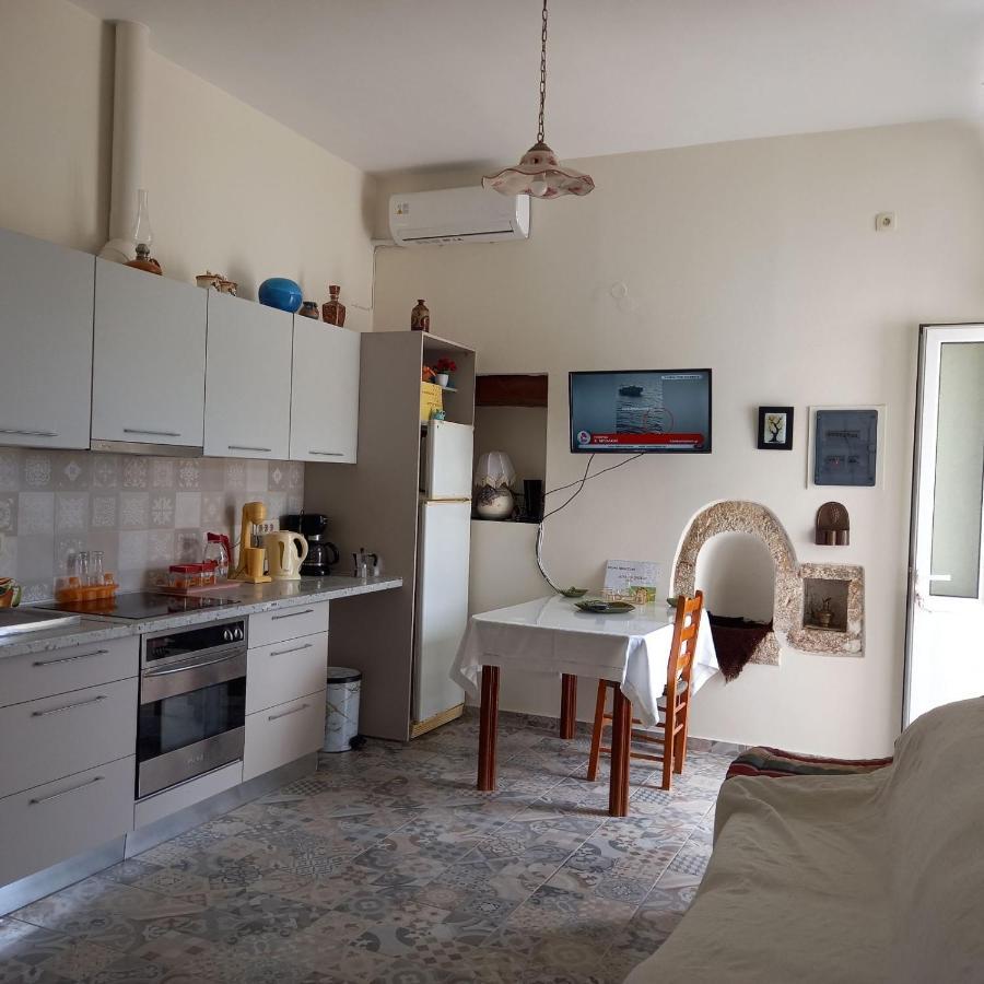 Erato Elafonisi Villa Agios Pandeleimon  Exterior foto